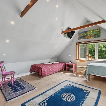 Nature Escape With Views Of Open Fields * Snode
